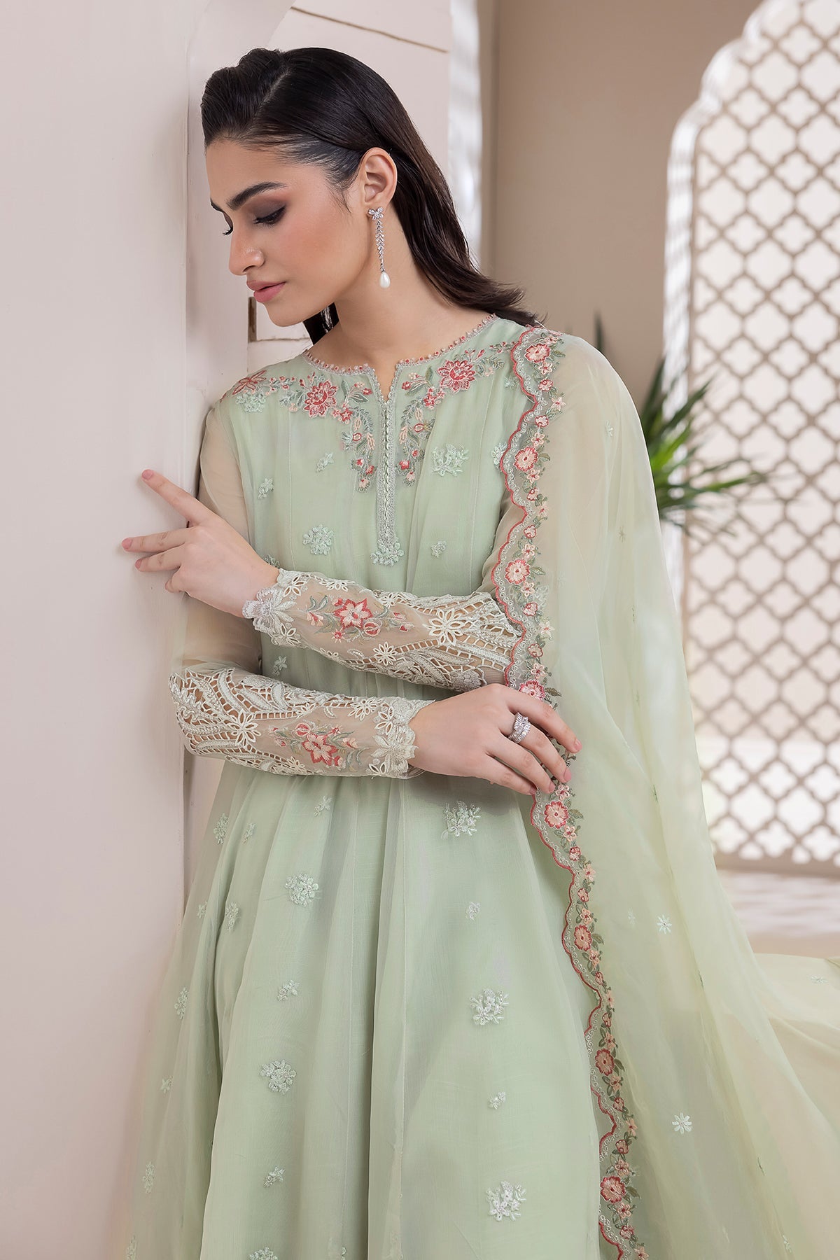 EMBROIDERED CHIFFON SF-418