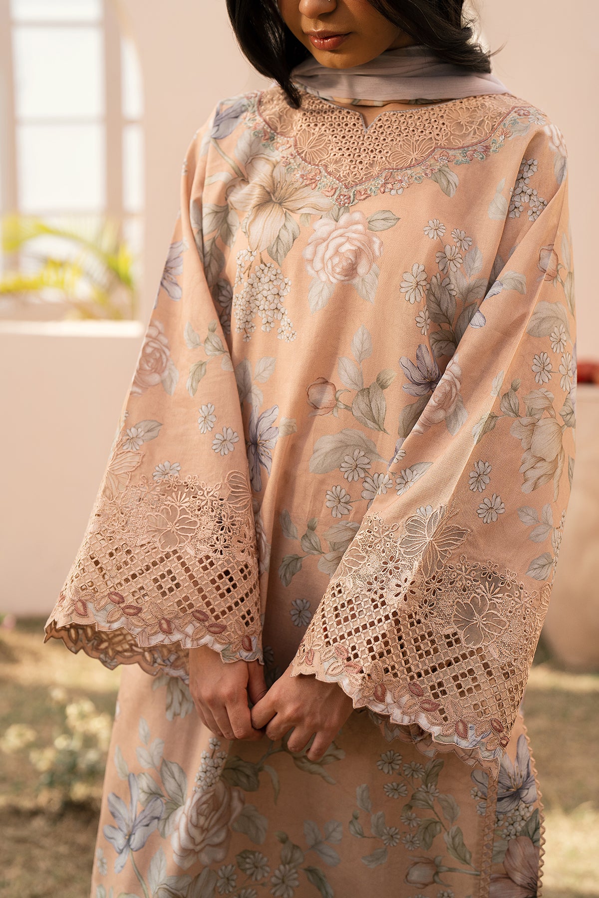 EMBROIDERED PRINTED LAWN UF-597
