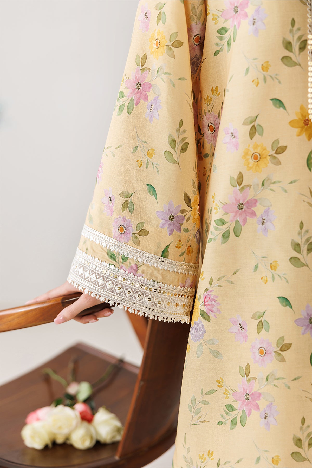 EMBROIDERED LAWN UF-4416