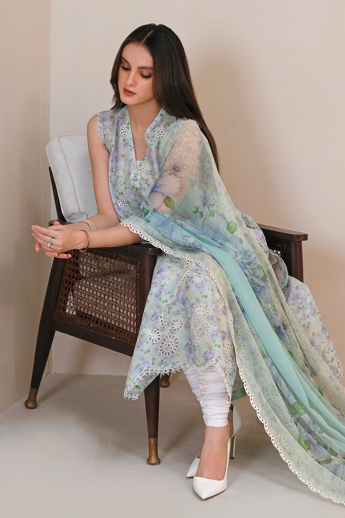 EMBROIDERED  LAWN SF-357