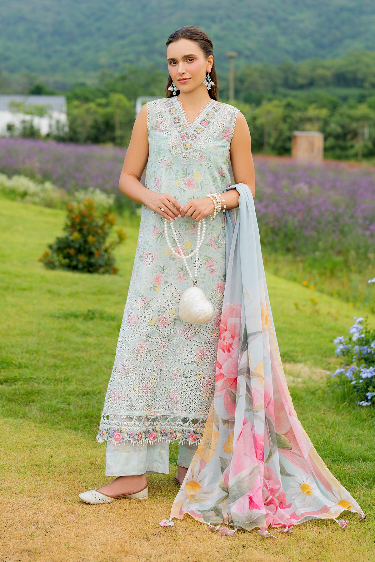 EMBROIDERED LAWN SF-4217