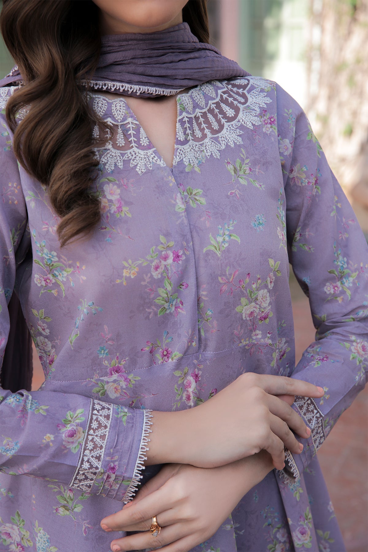 EMBROIDERED LAWN SF-324