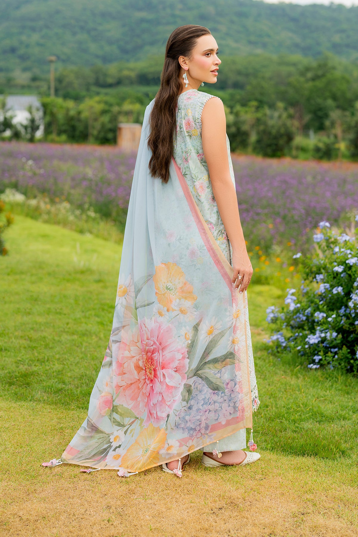 EMBROIDERED LAWN SF-4217
