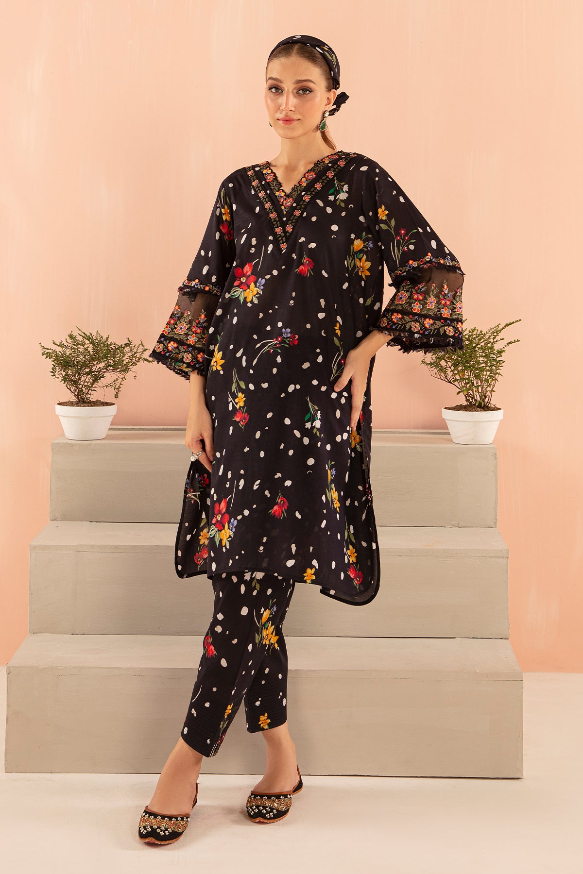 EMBROIDERED LAWN PR-832