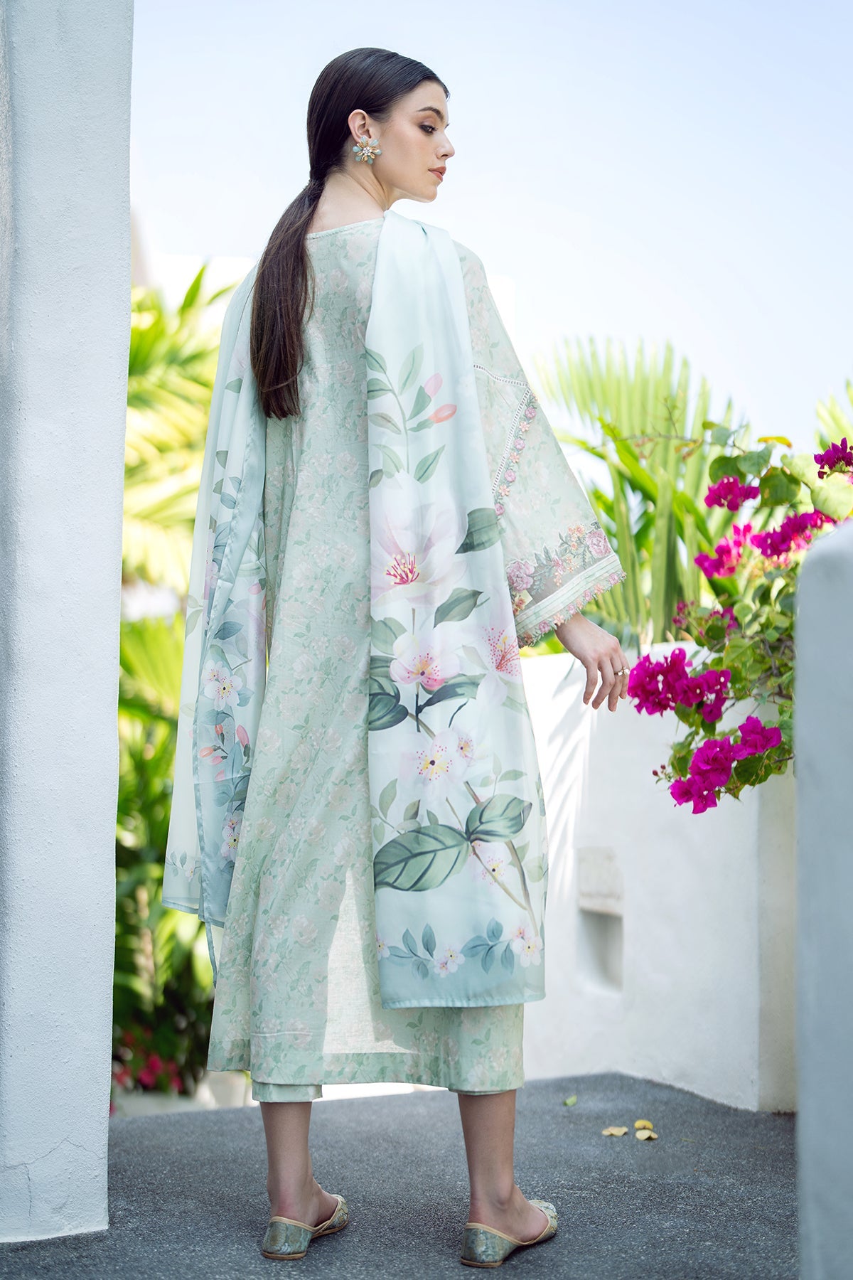 EMBROIDERED PRINTED LAWN SF-550