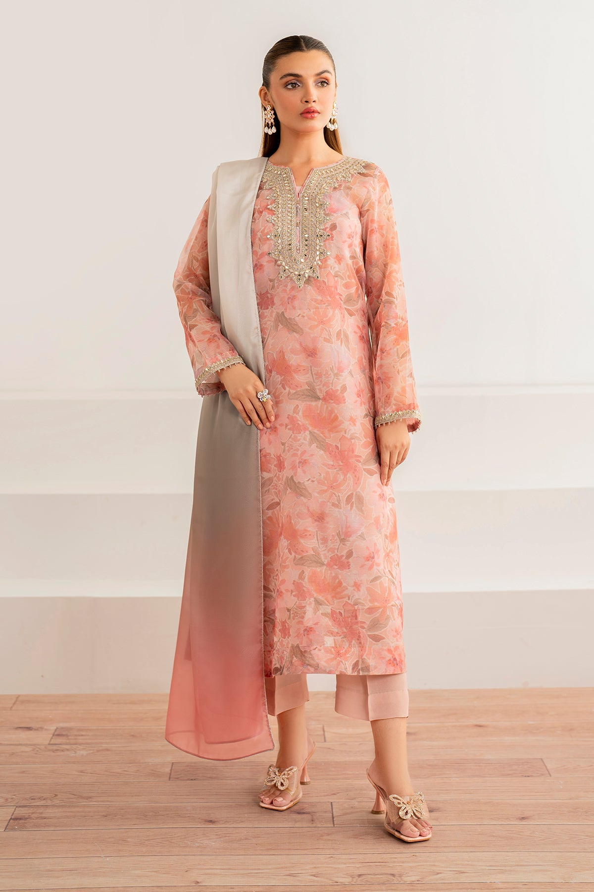 EMBROIDERED COTTON PATTI SF-695