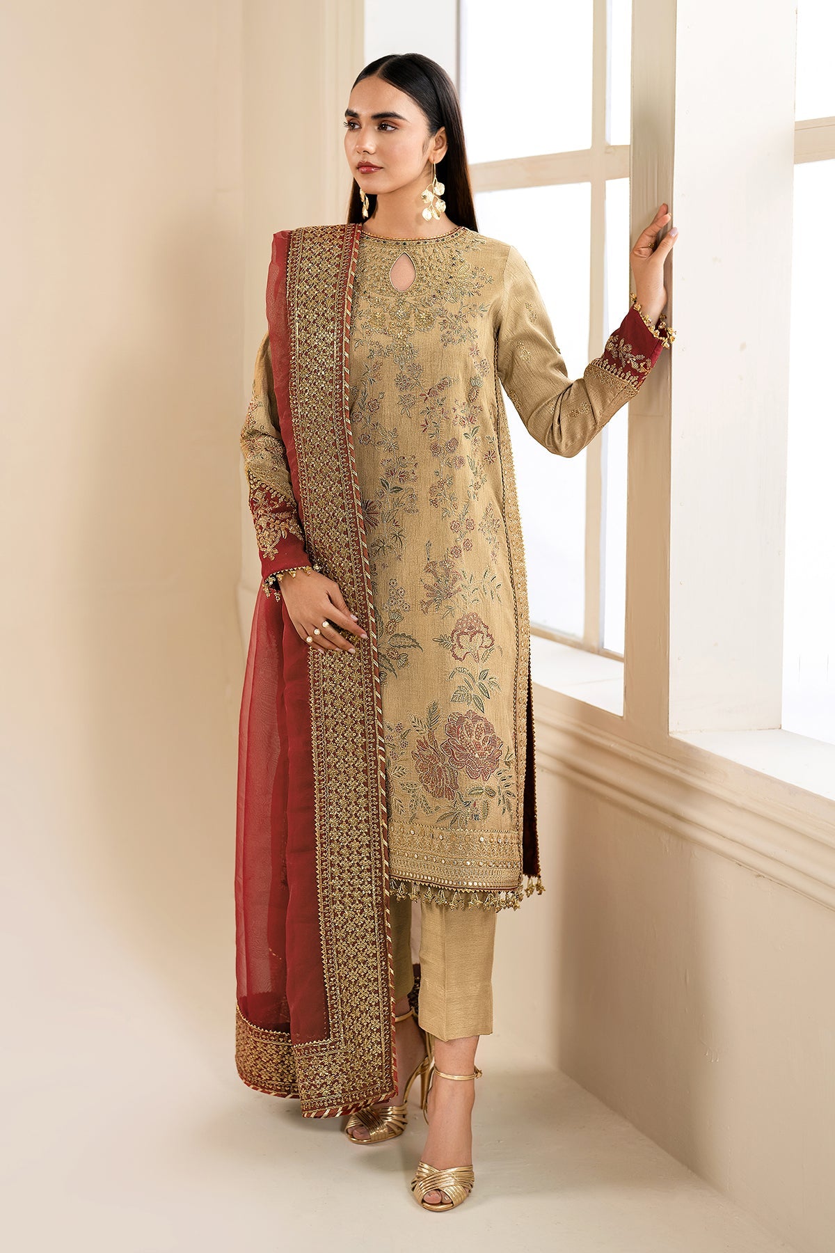 EMBROIDERED SILK SF-619