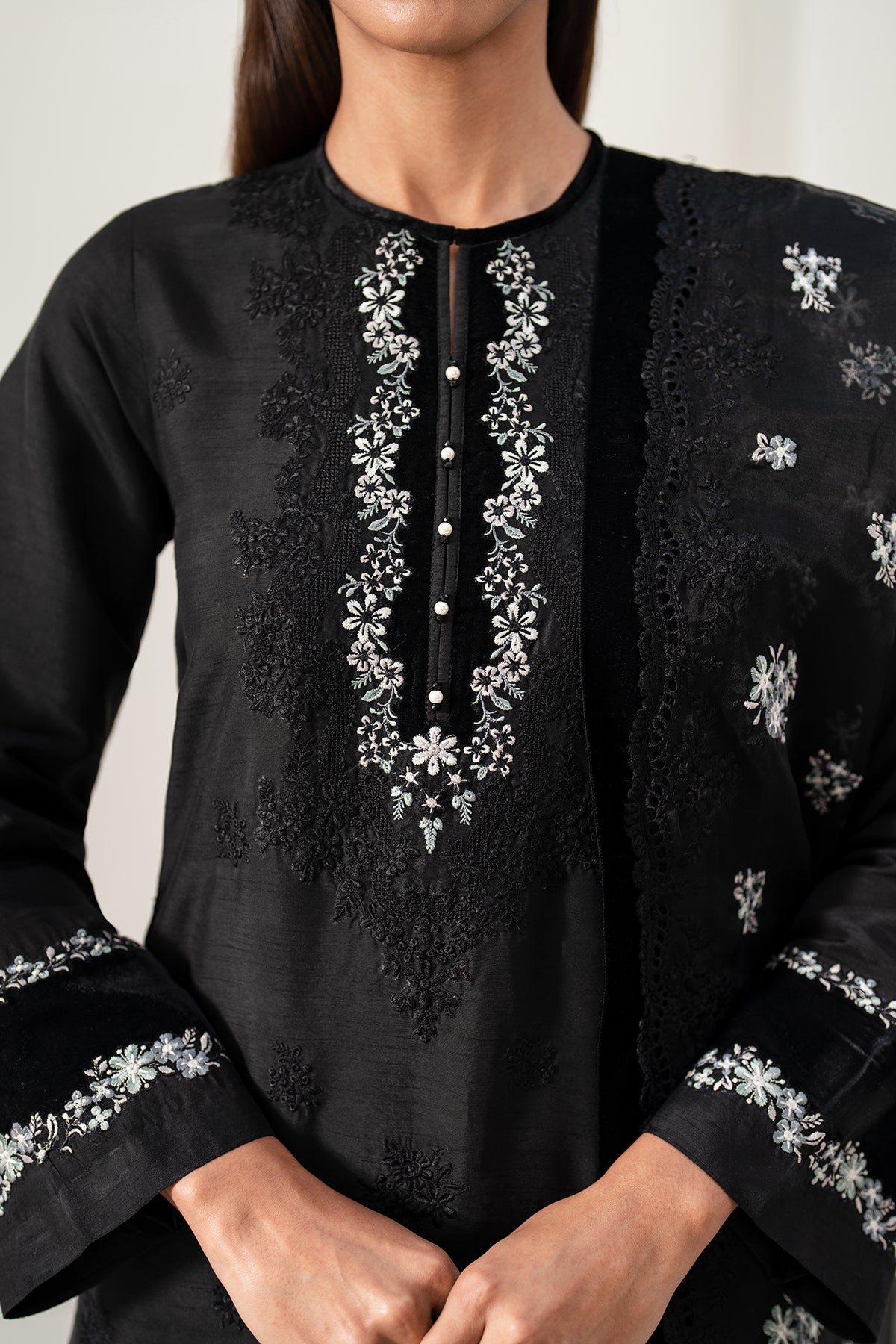 EMBROIDERED RAW SILK UF-4137
