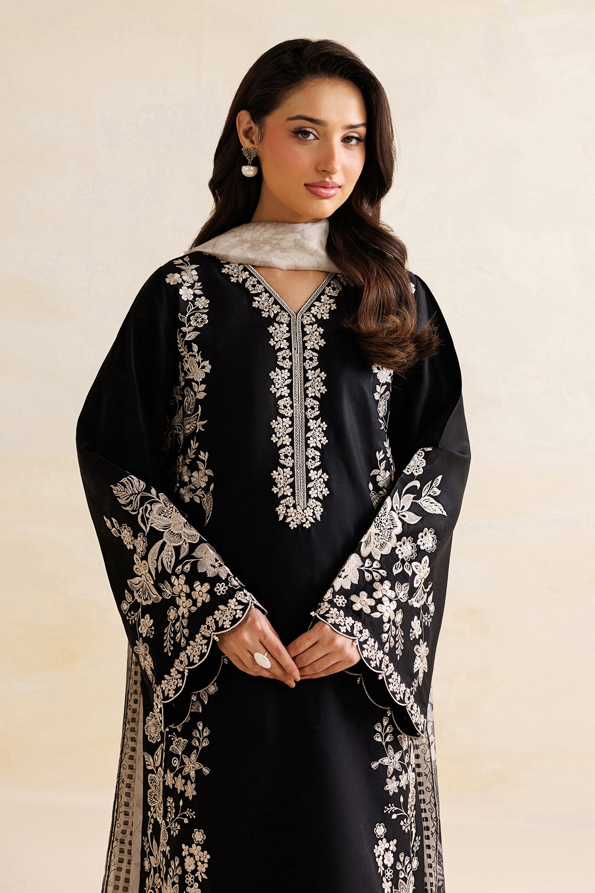 EMBROIDERED LAWN SF-4471