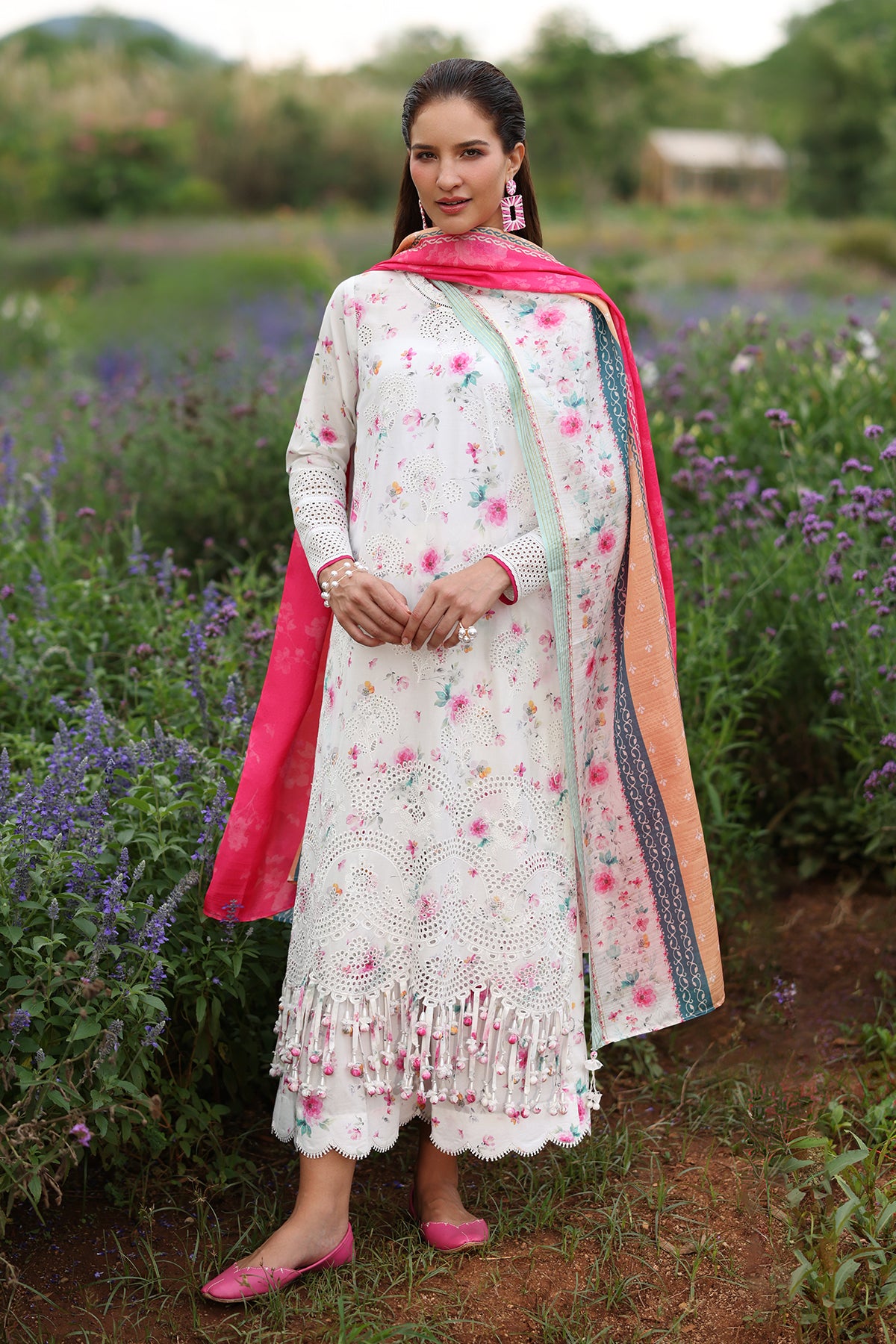 EMBROIDERED LAWN SF-4237