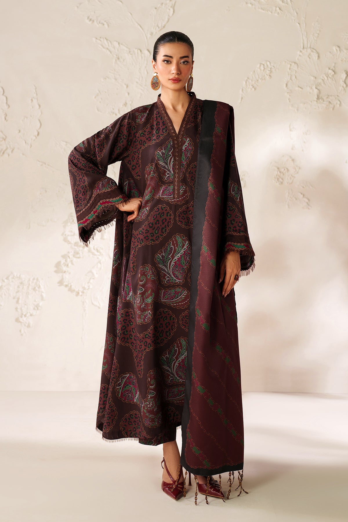 EMBROIDERED VISCOSE SILK SF-4288