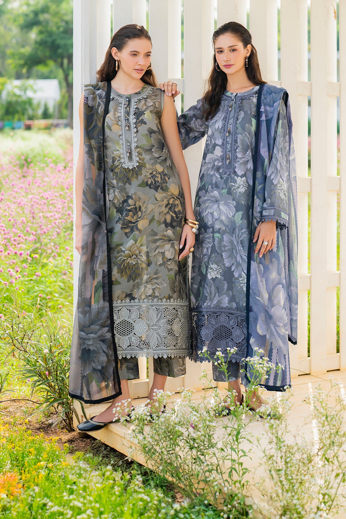 EMBROIDERED LAWN UF-4218