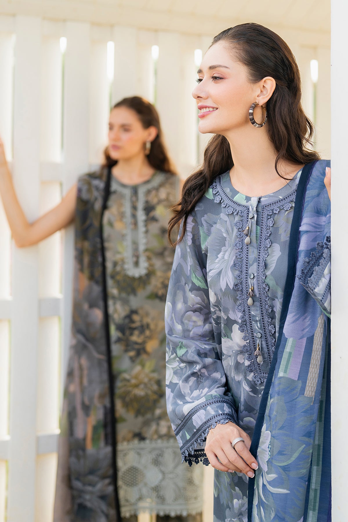 EMBROIDERED LAWN UF-4218