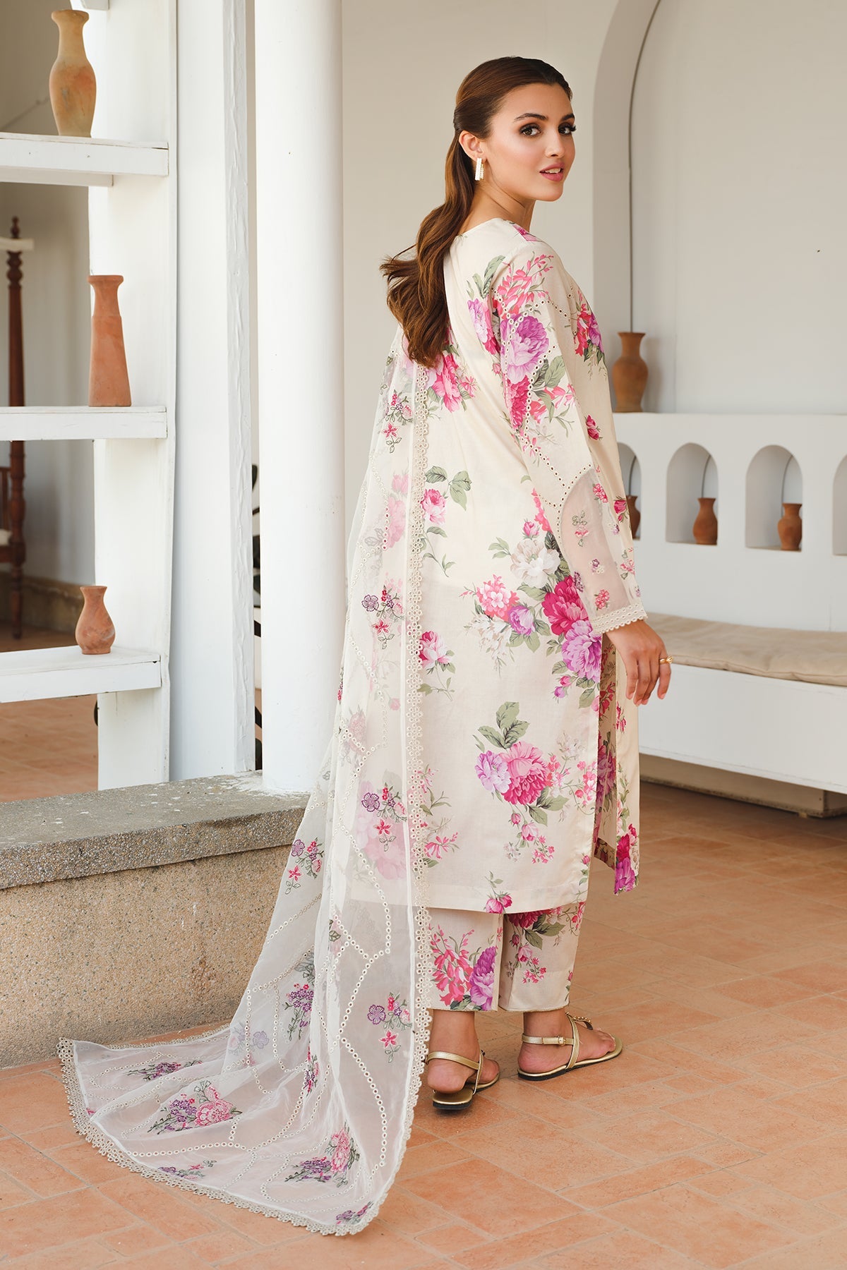 EMBROIDERED LAWN SF-652