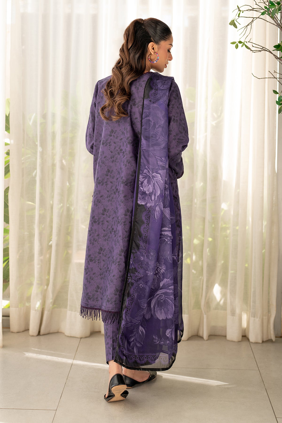 EMBROIDERED LAWN SF-4096