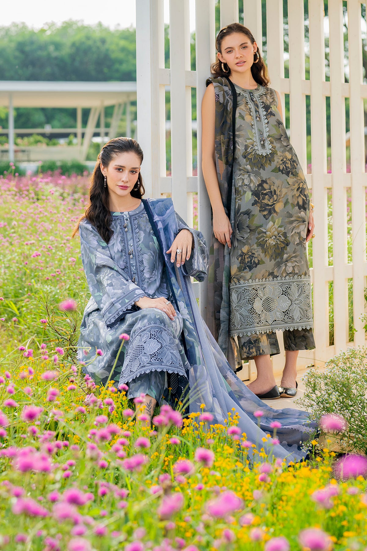 EMBROIDERED LAWN UF-4218