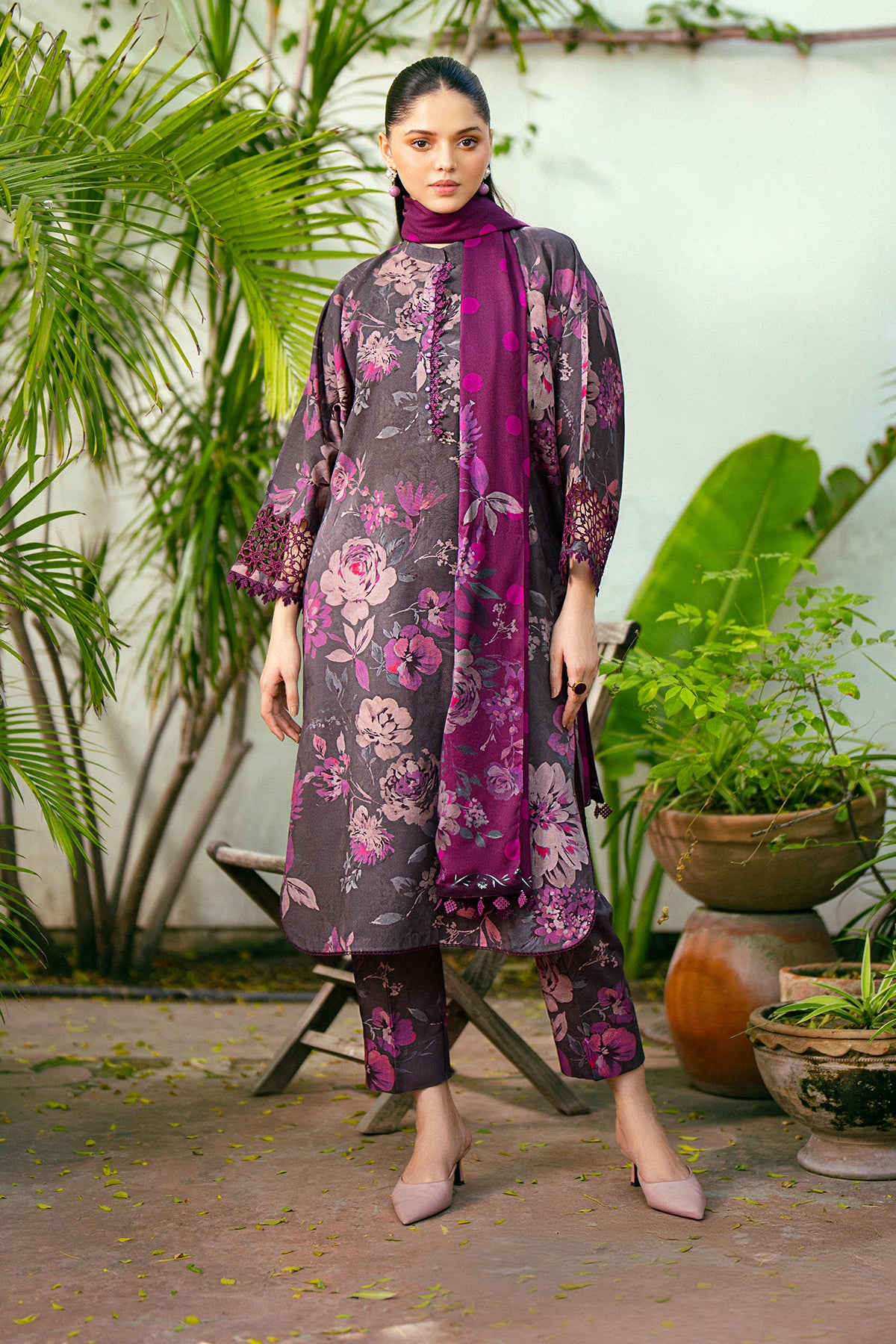 EMBROIDERED VISCOSE UF-769