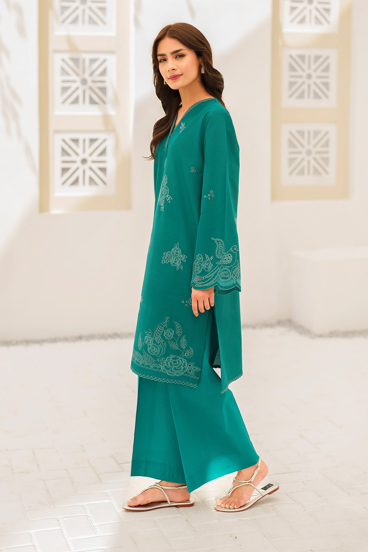 EMBROIDERED LAWN PR-951