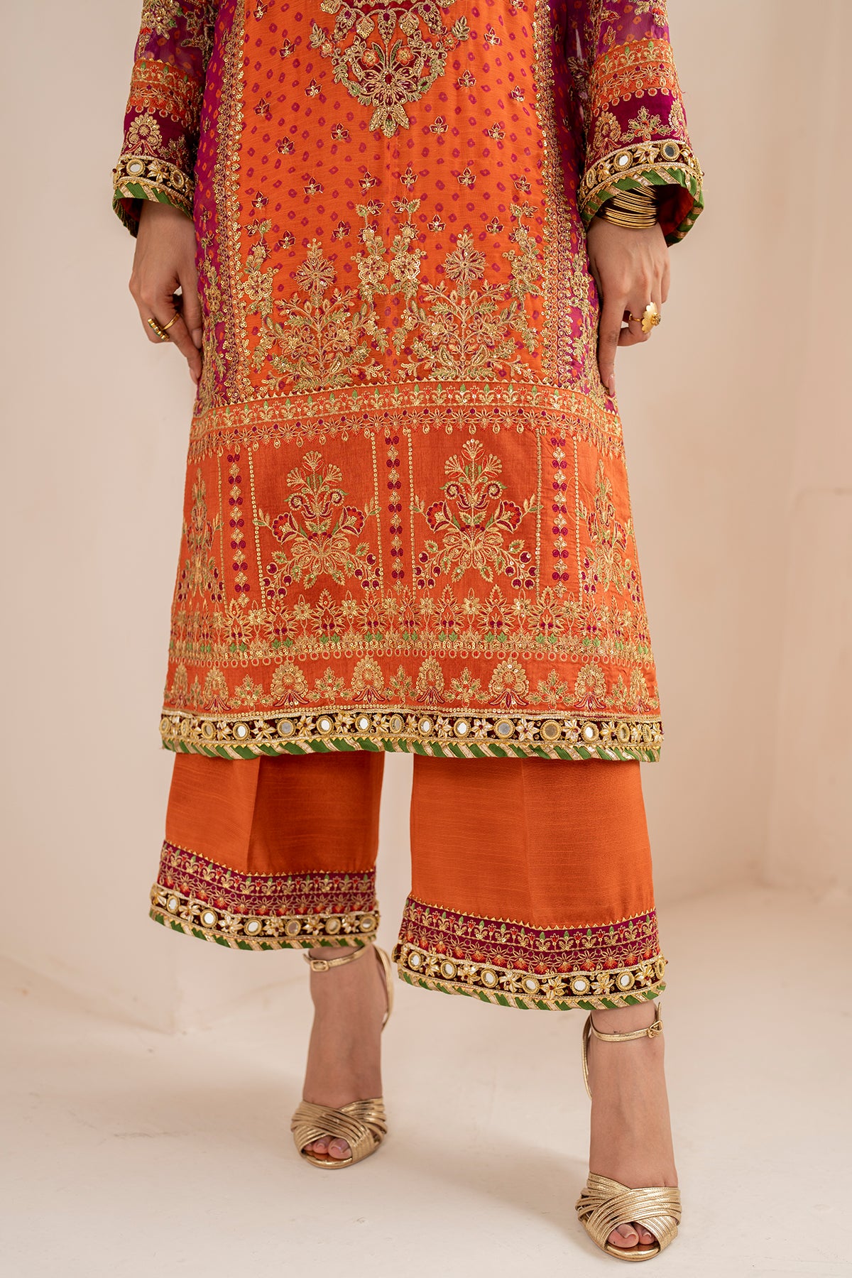 EMBROIDERED CHIFFON SF-706