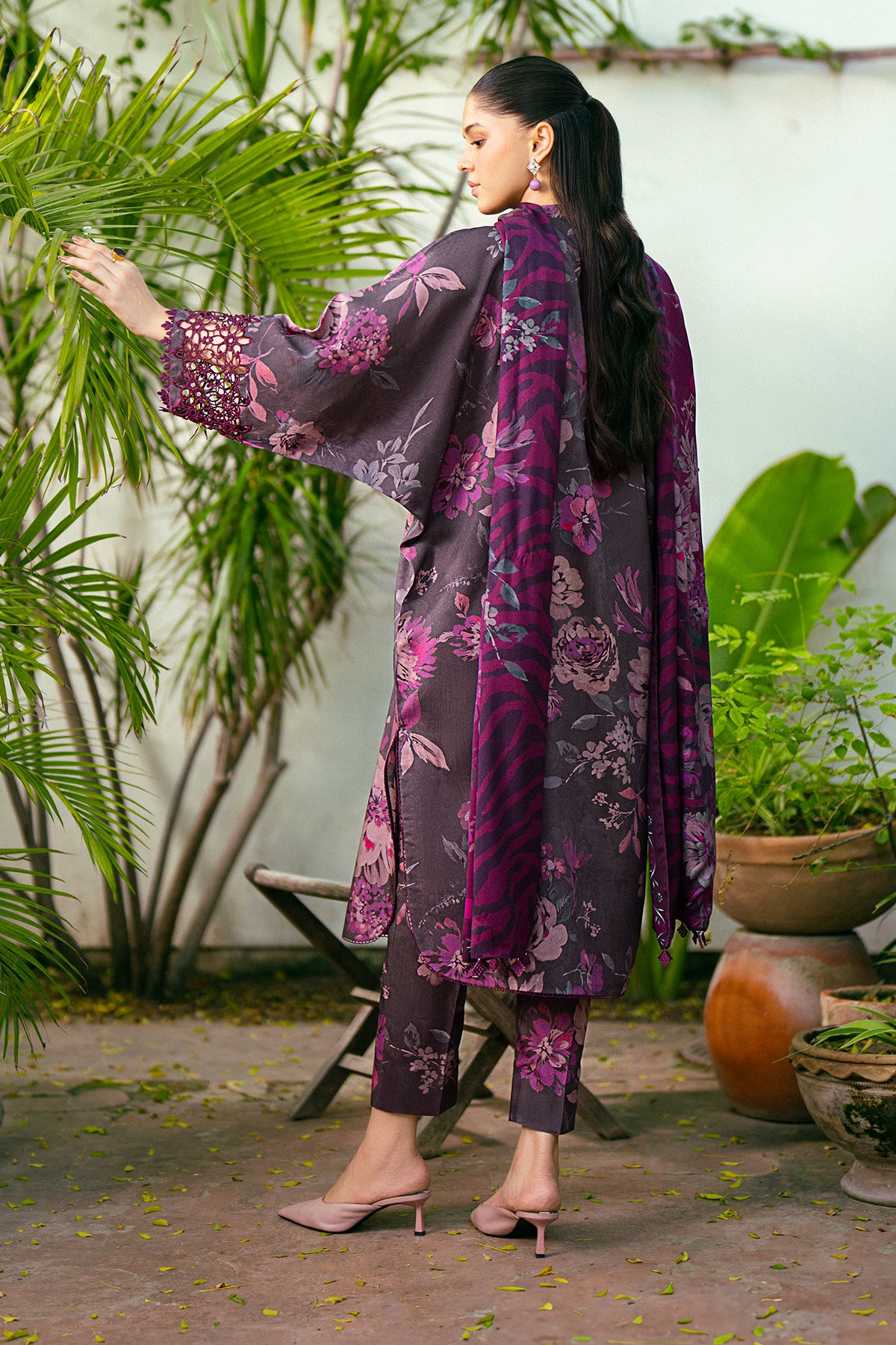 EMBROIDERED VISCOSE UF-769