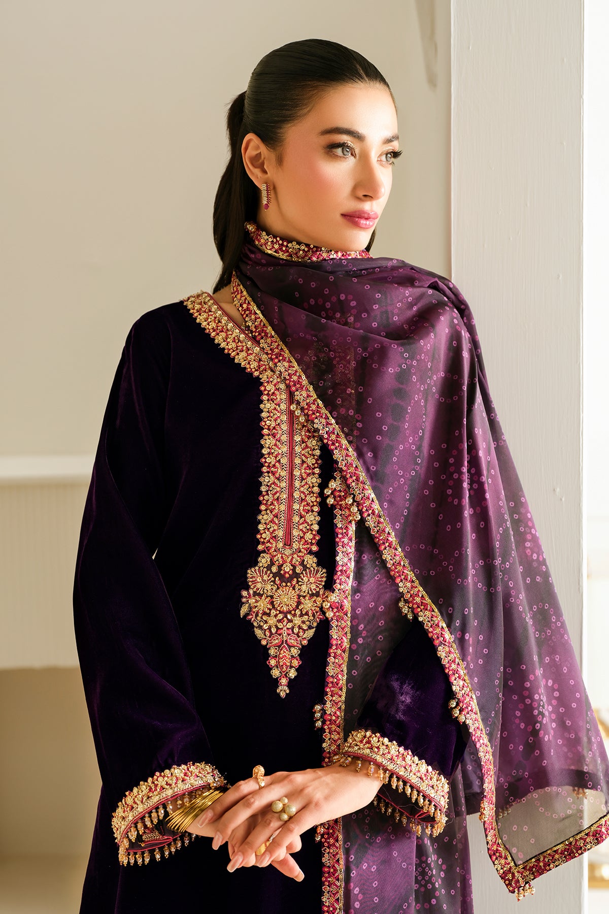 EMBROIDERED VELVET PR-1016