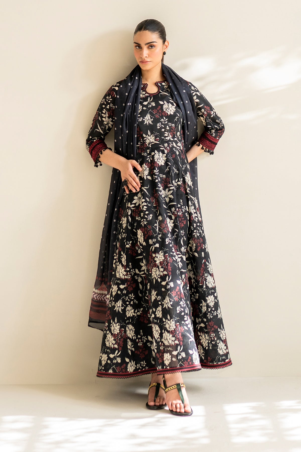 EMBROIDERED LAWN PR-975