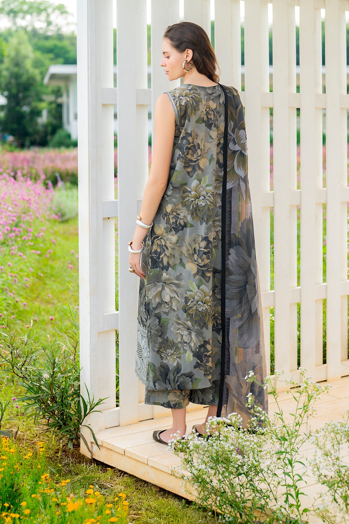 EMBROIDERED LAWN SF-4218