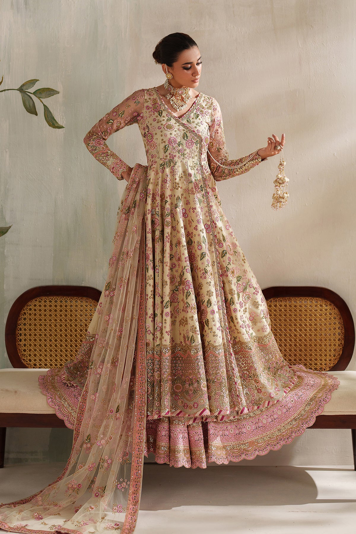 EMBROIDERED NET SF-4371