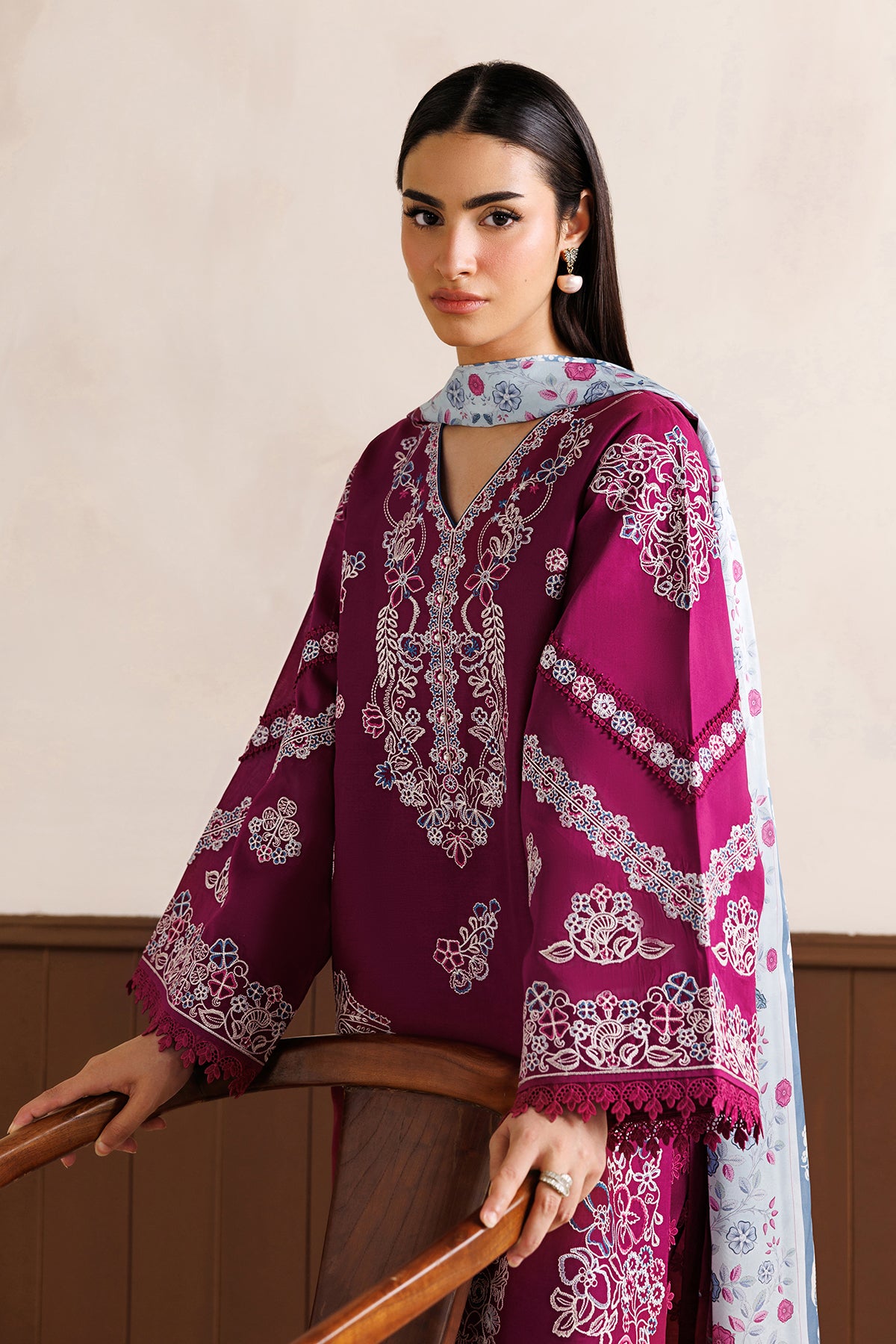 EMBROIDERED LAWN SF-4474