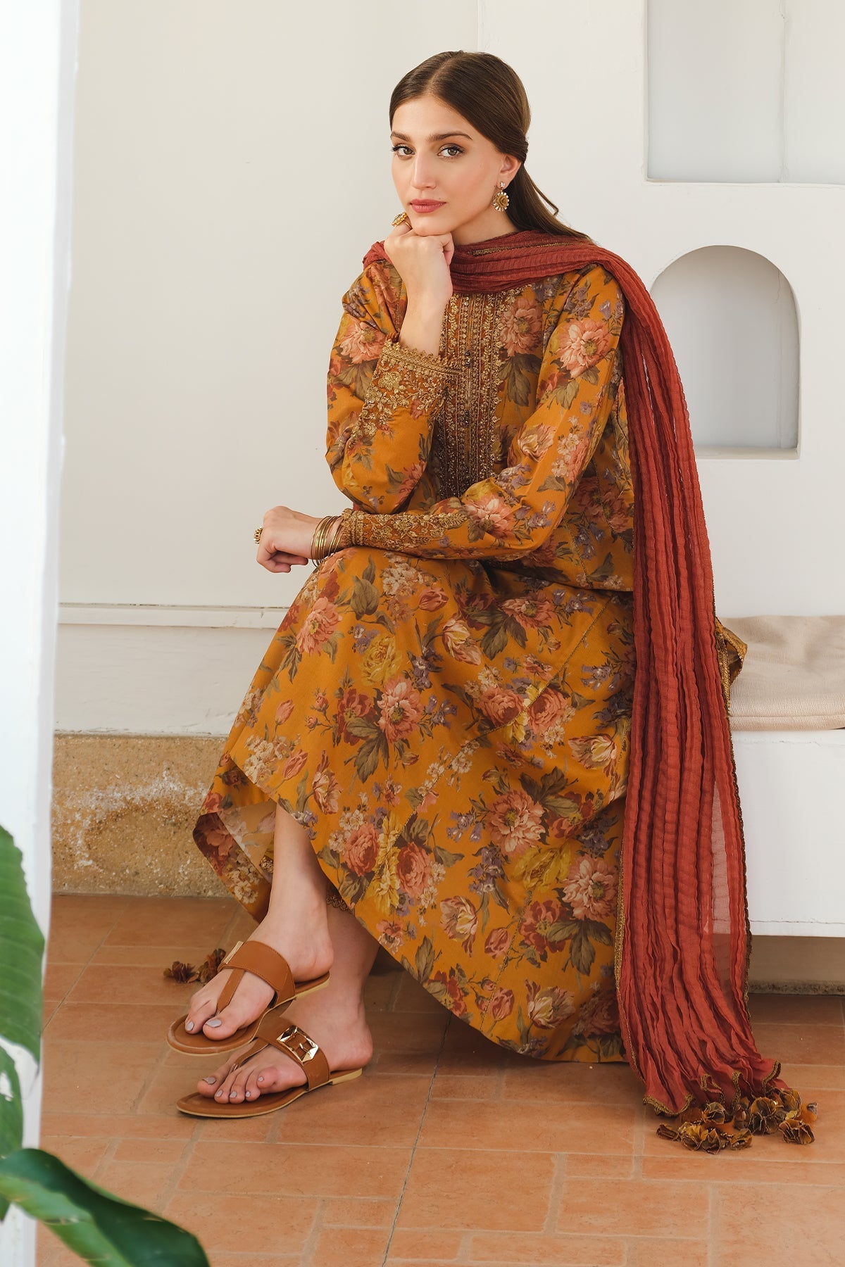 EMBROIDERED PRINTED LAWN SF-653