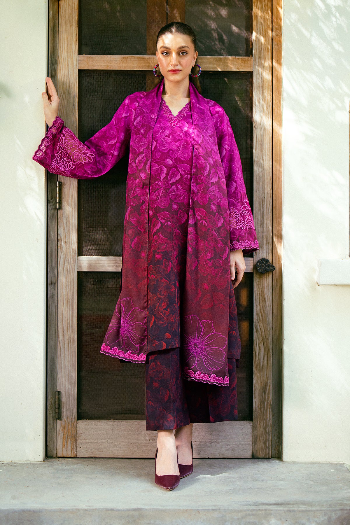 EMBROIDERED VISCOSE UF-770