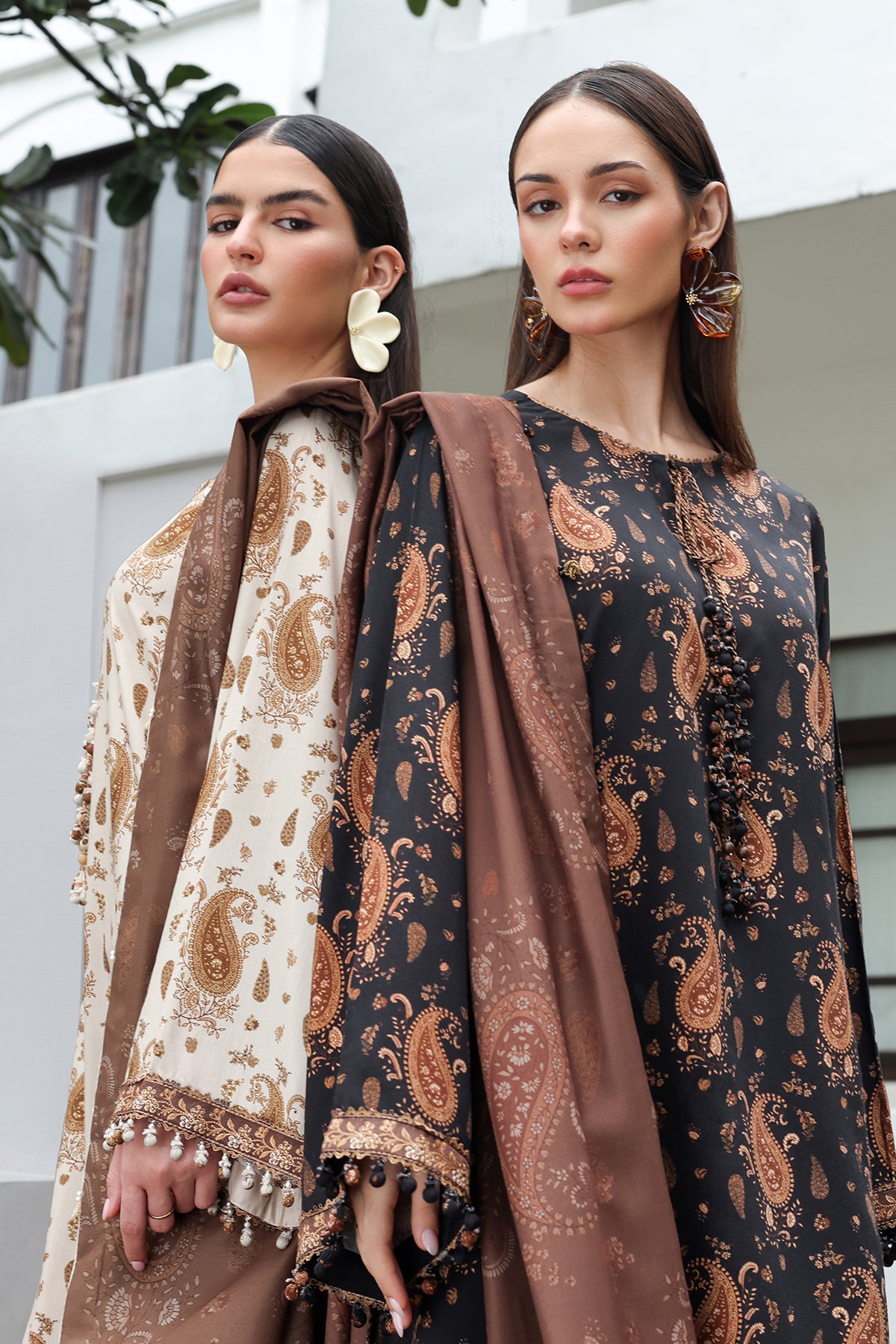 EMBROIDERED VISCOSE SILK UF-4612