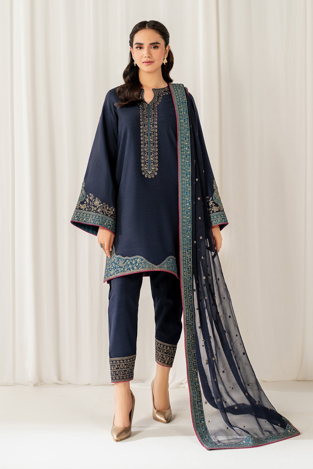 EMBROIDERED RAW SILK SF-4049