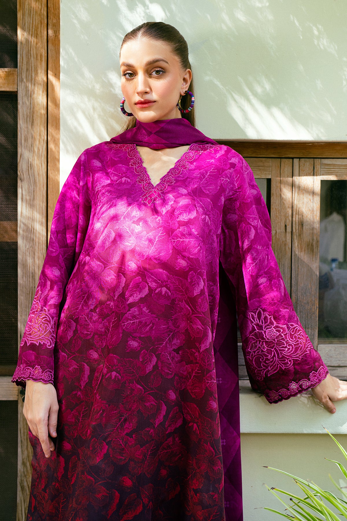 EMBROIDERED VISCOSE UF-770