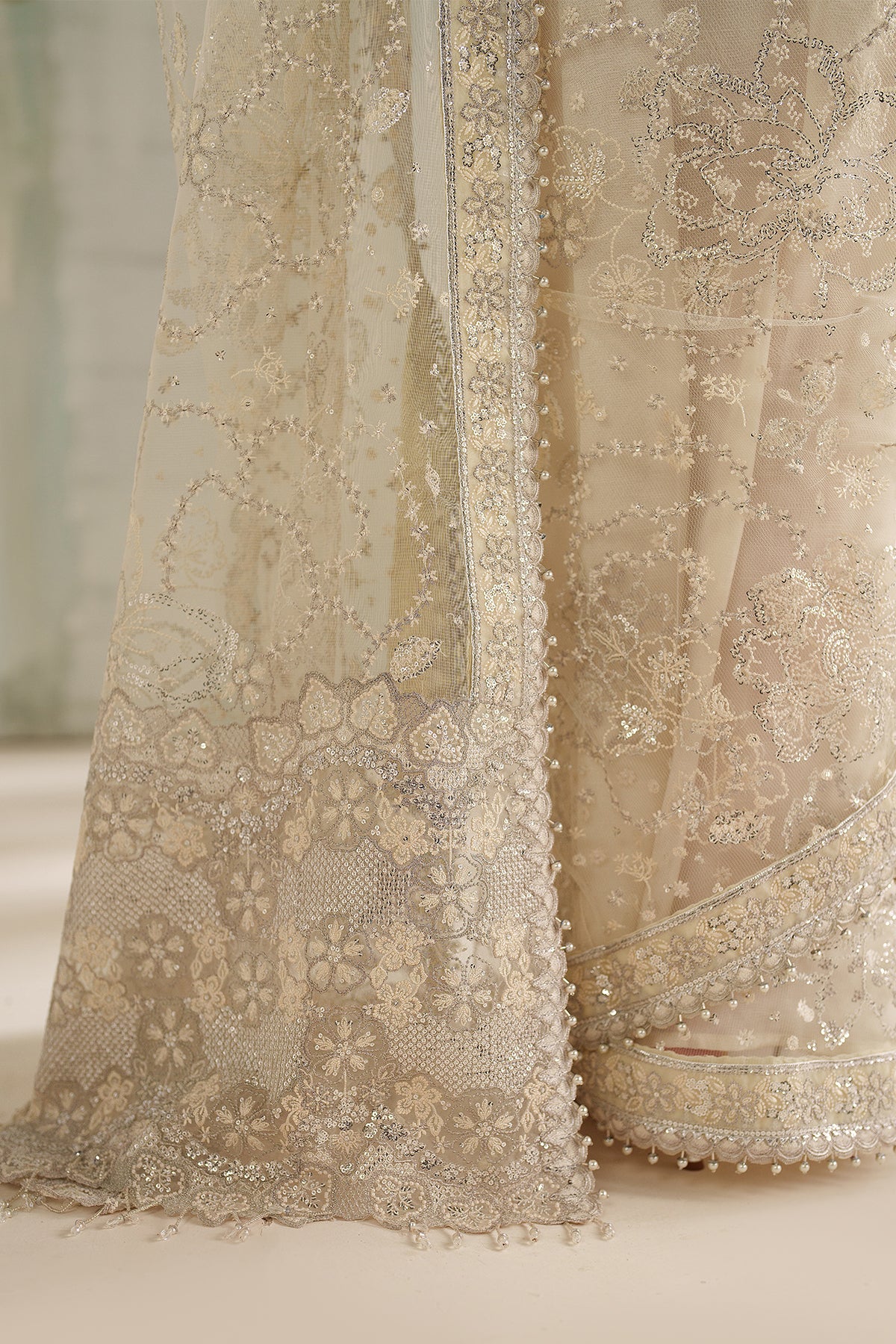 EMBROIDERED NET UF-4372