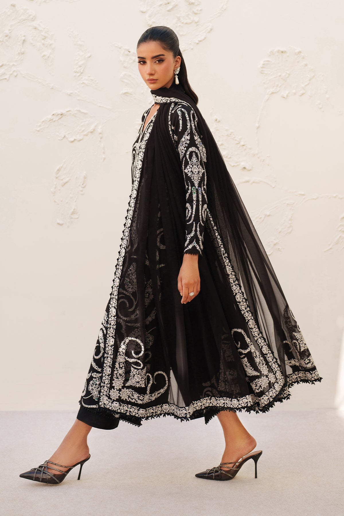 EMBROIDERED RAW SILK SF-4381