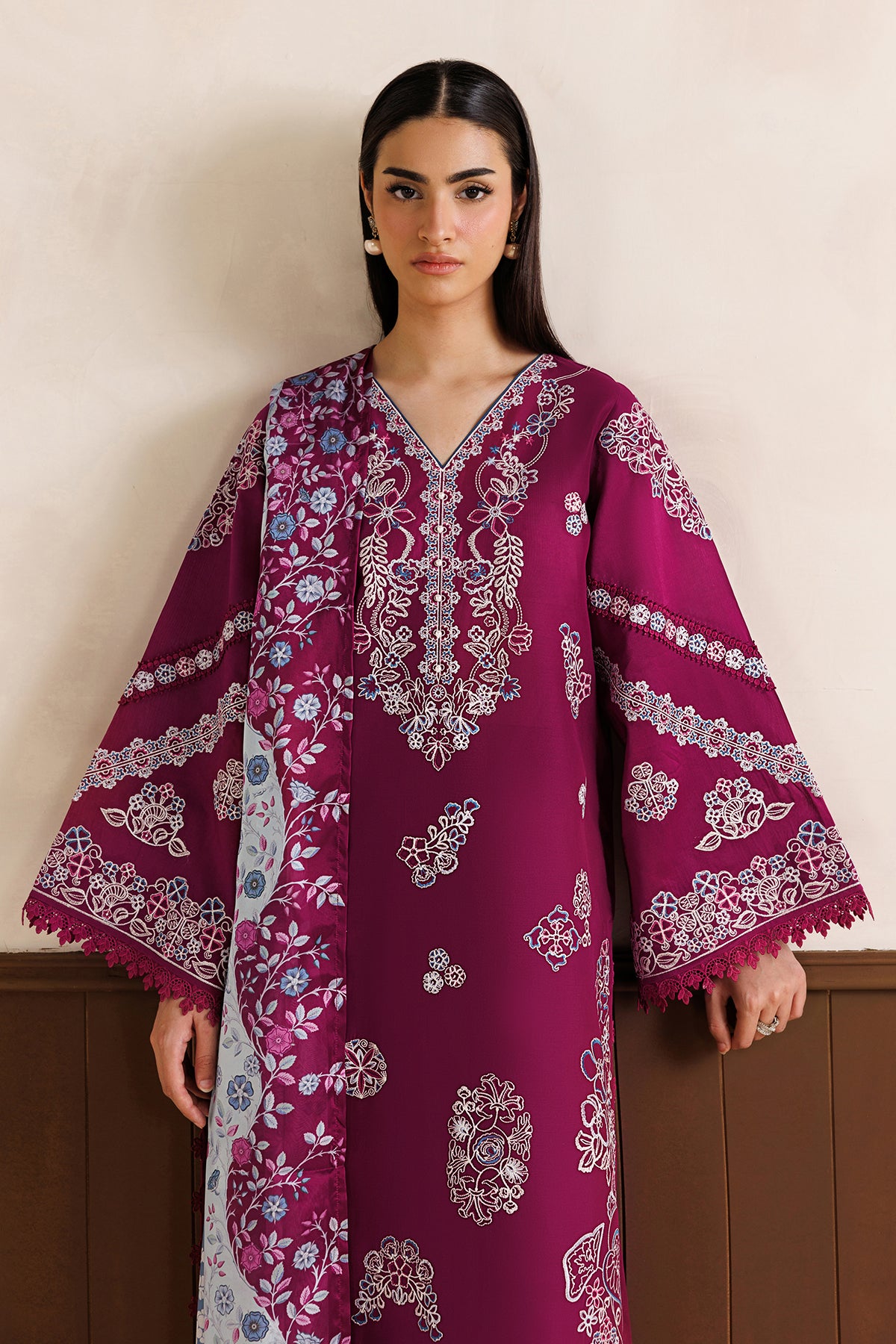 EMBROIDERED LAWN SF-4474