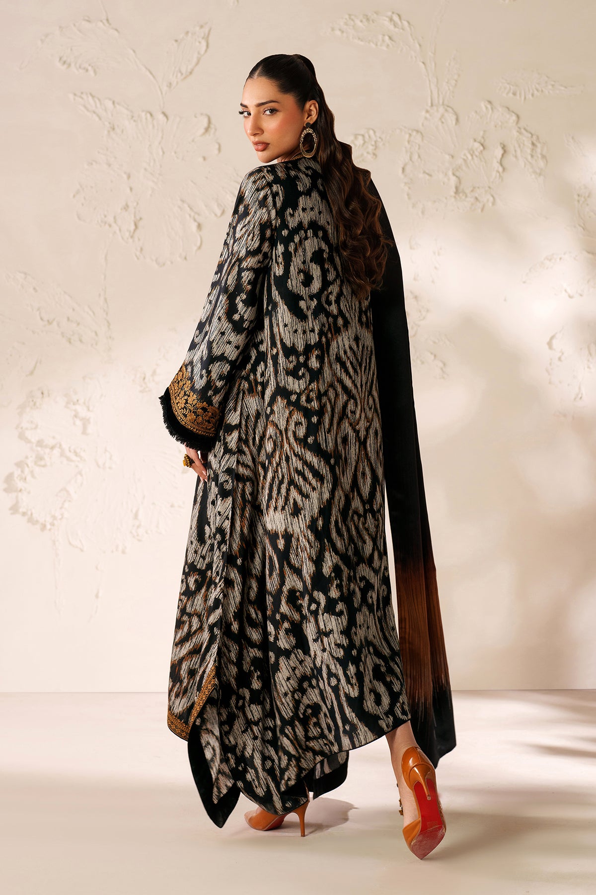 EMBROIDERED VISCOSE SILK SF-4289