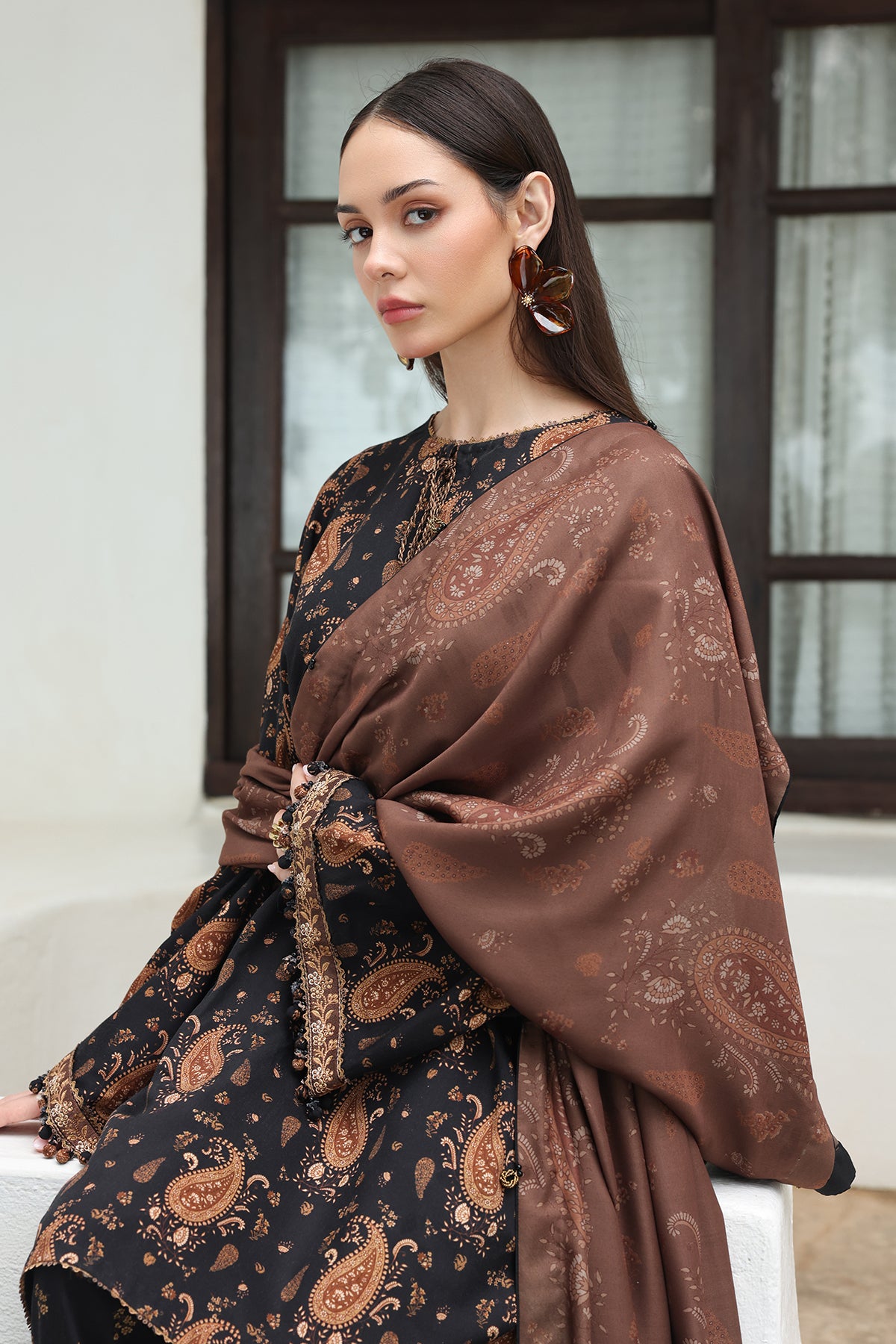 EMBROIDERED VISCOSE SILK UF-4613