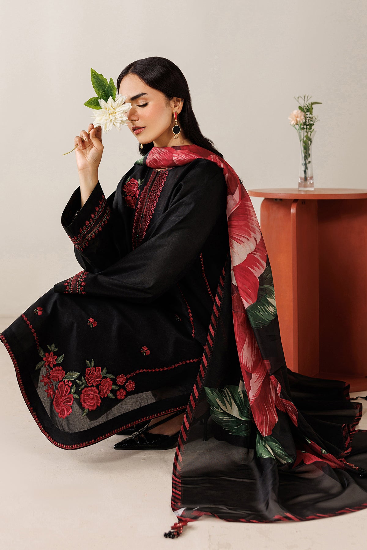 EMBROIDERED LAWN PR-1271