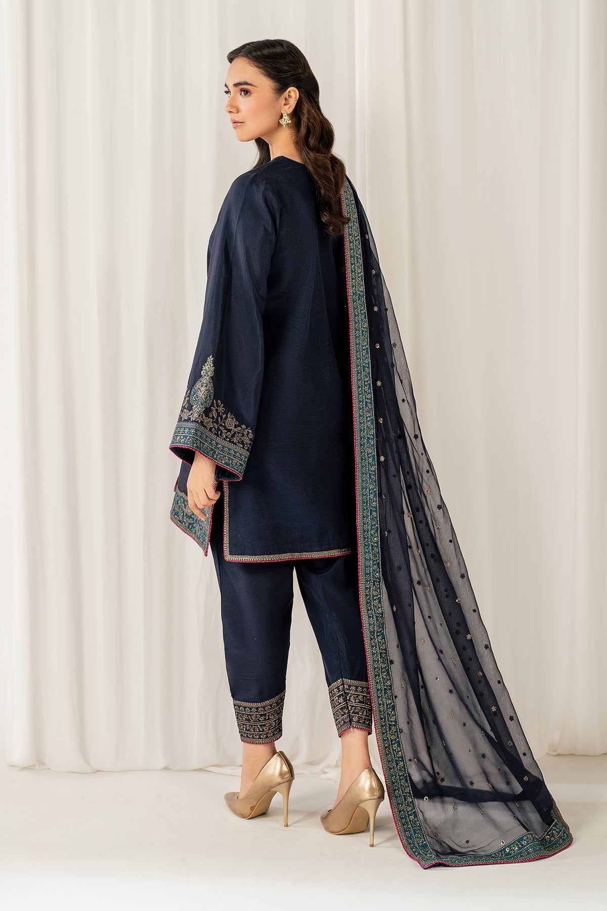 EMBROIDERED RAW SILK SF-4049
