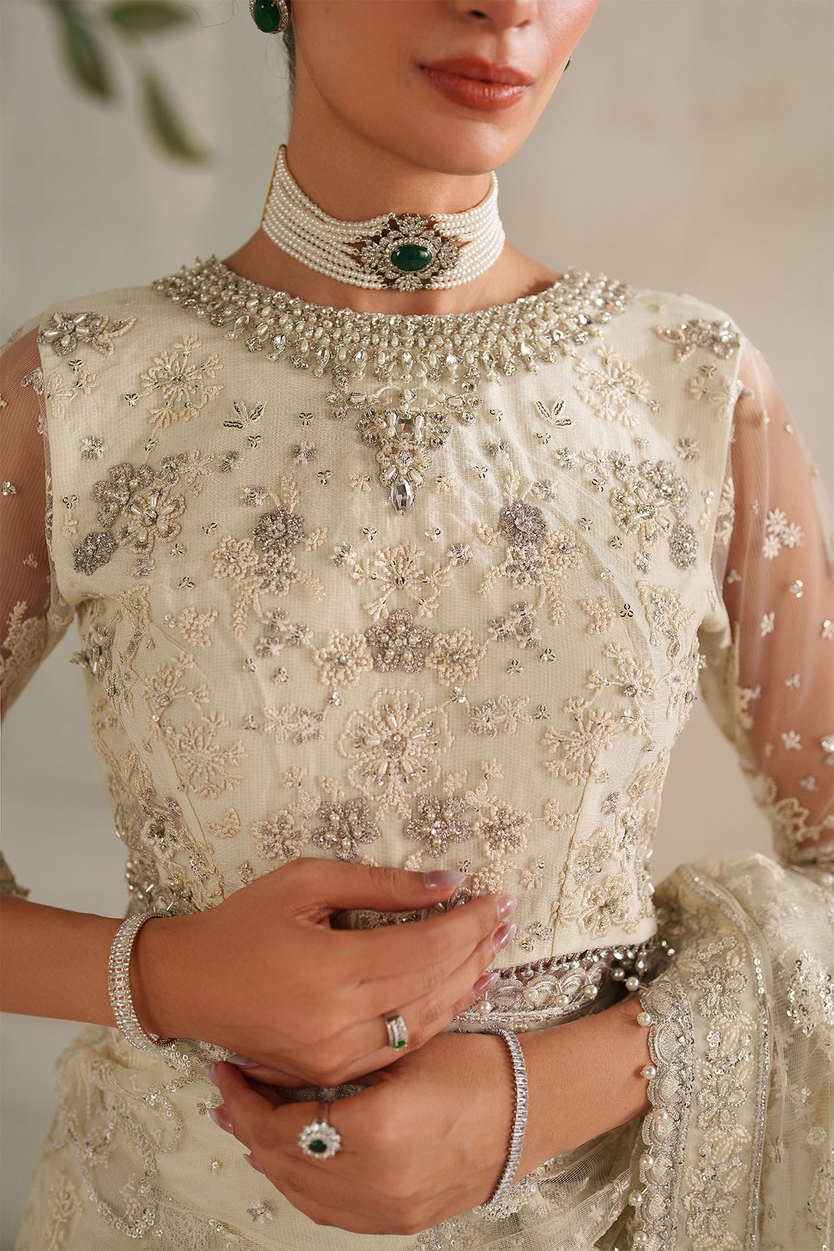 EMBROIDERED NET UF-4372