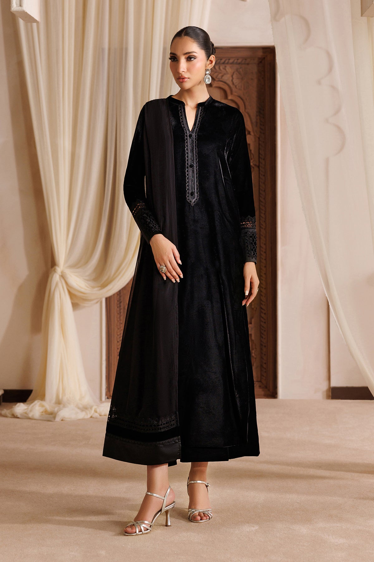 EMBROIDERED CHIFFON DUPATTA-127
