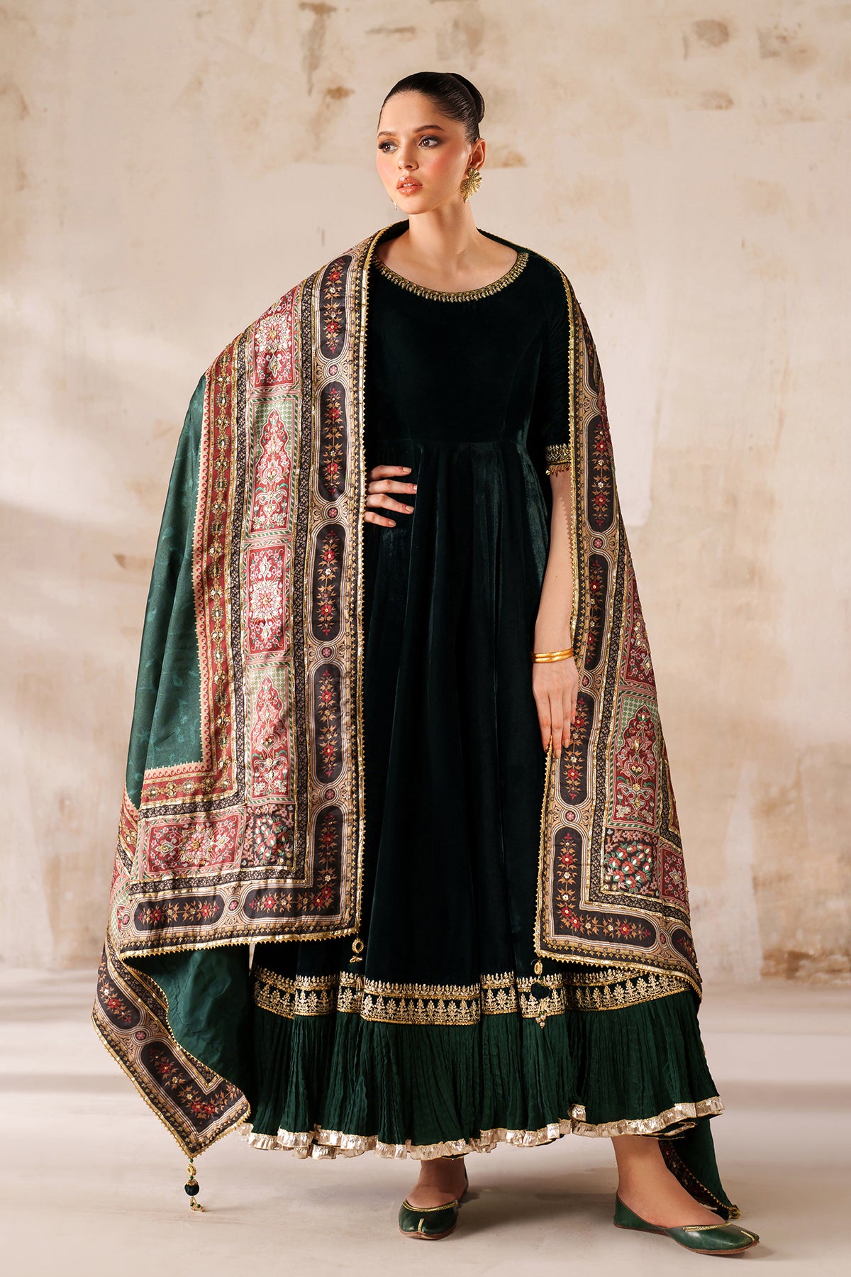 EMBROIDERED VELVET PR-1208