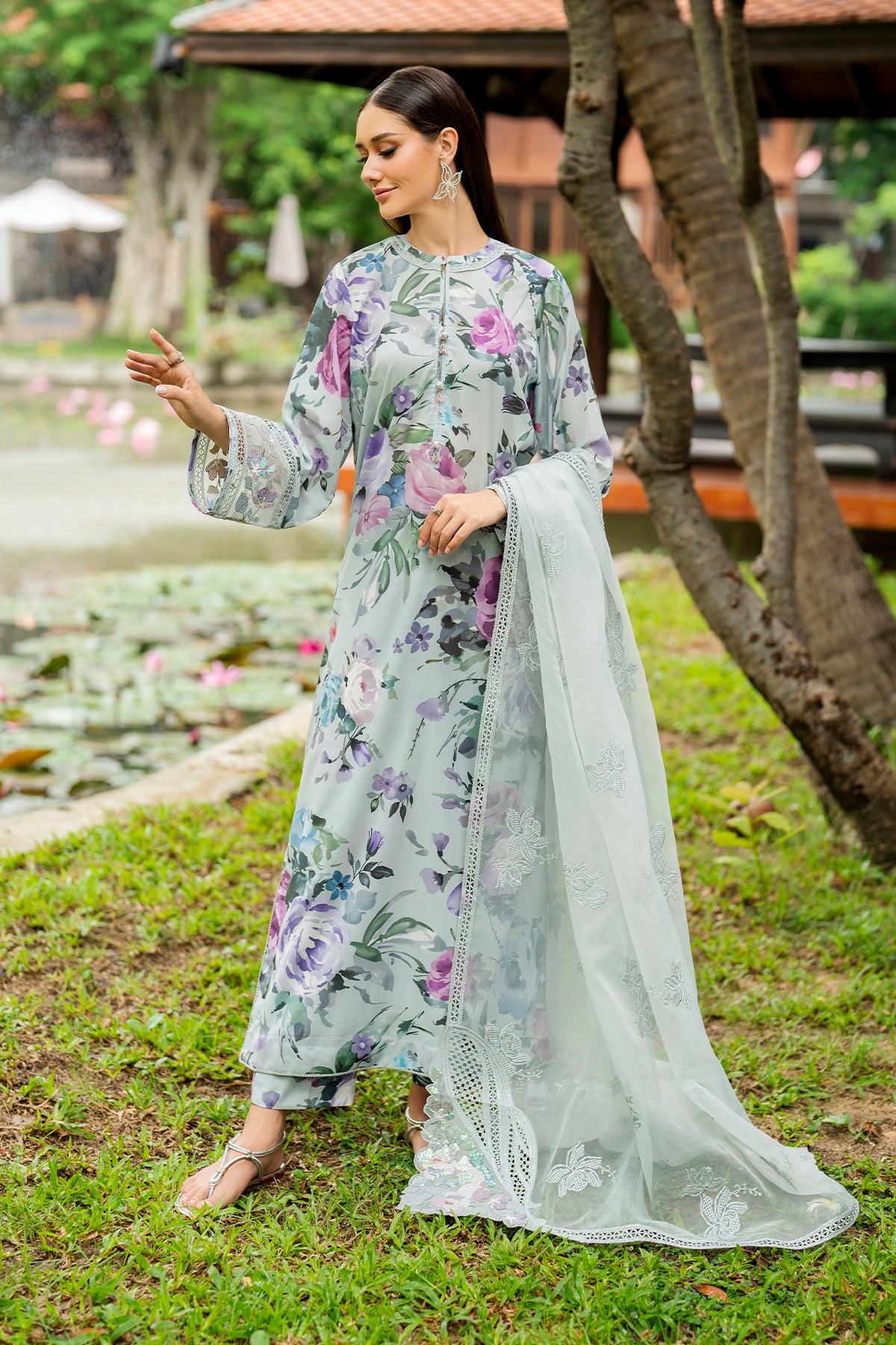 EMBROIDERED LAWN SF-4268