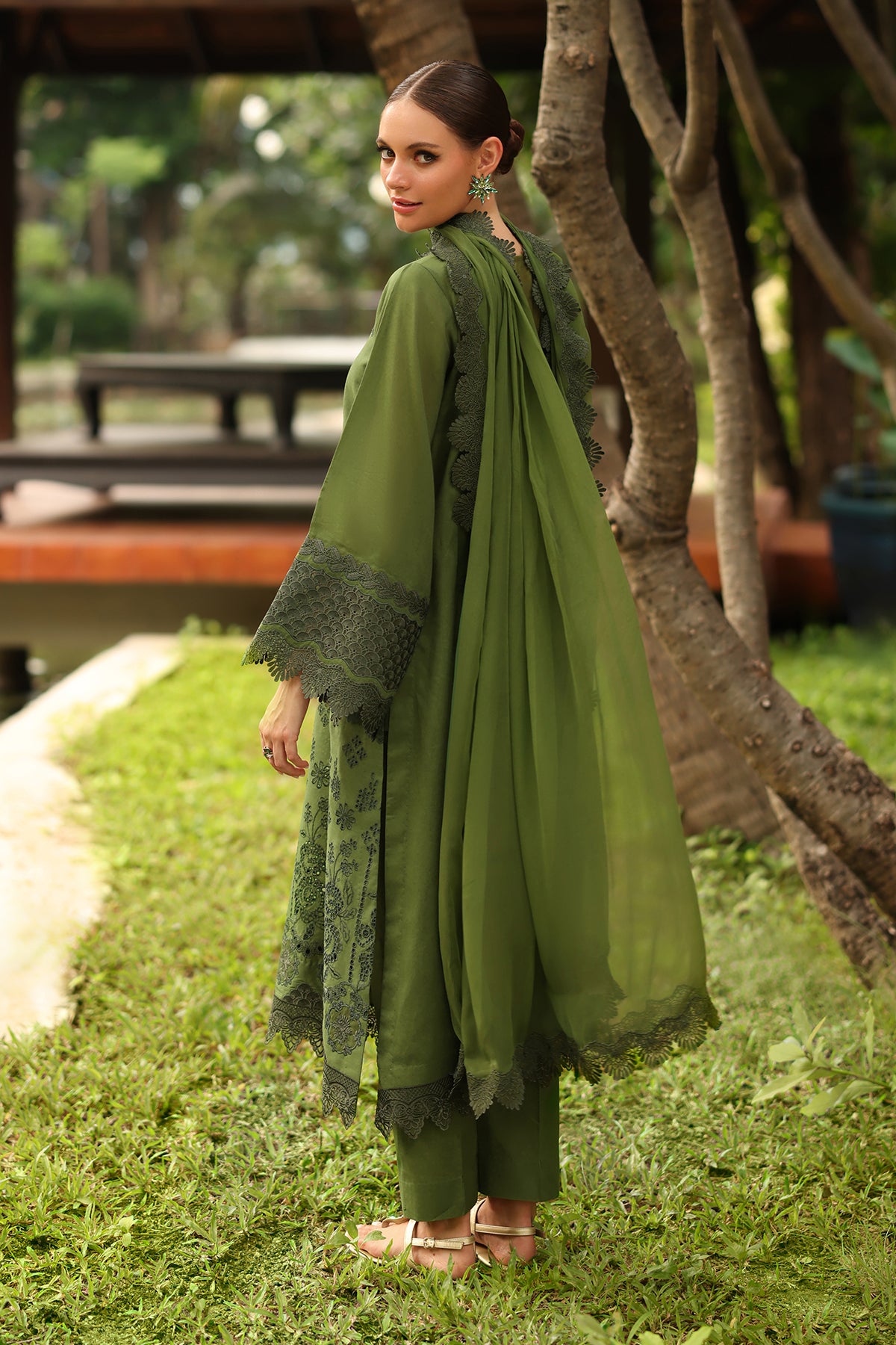 EMBROIDERED LAWN SF-4258