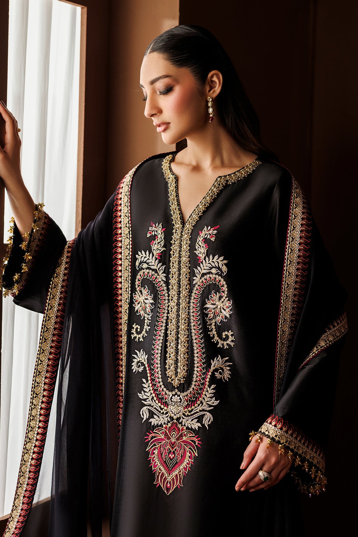 EMBROIDERED SHEESHA SILK PR-1282