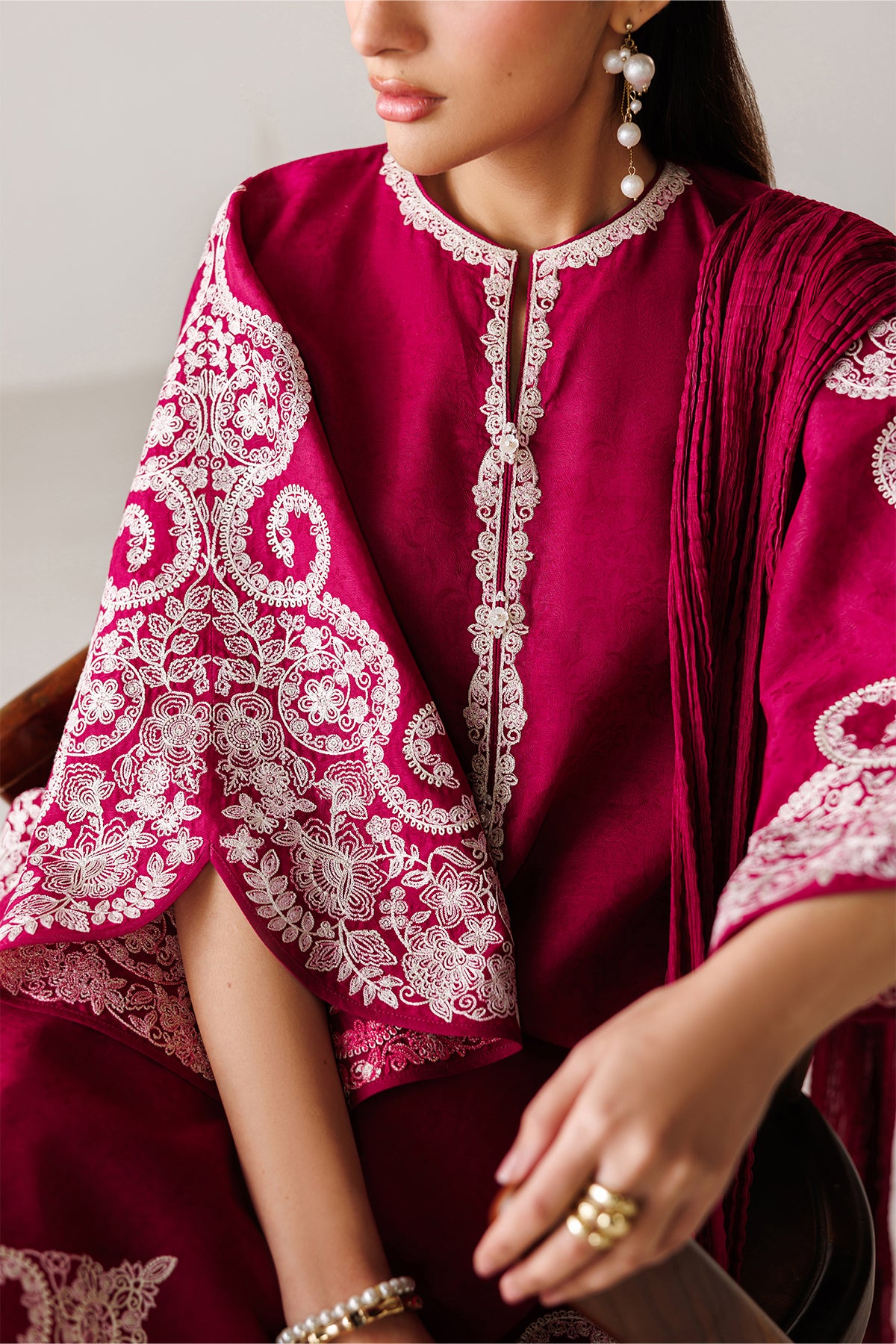 EMBROIDERED JACQUARD PR-1253
