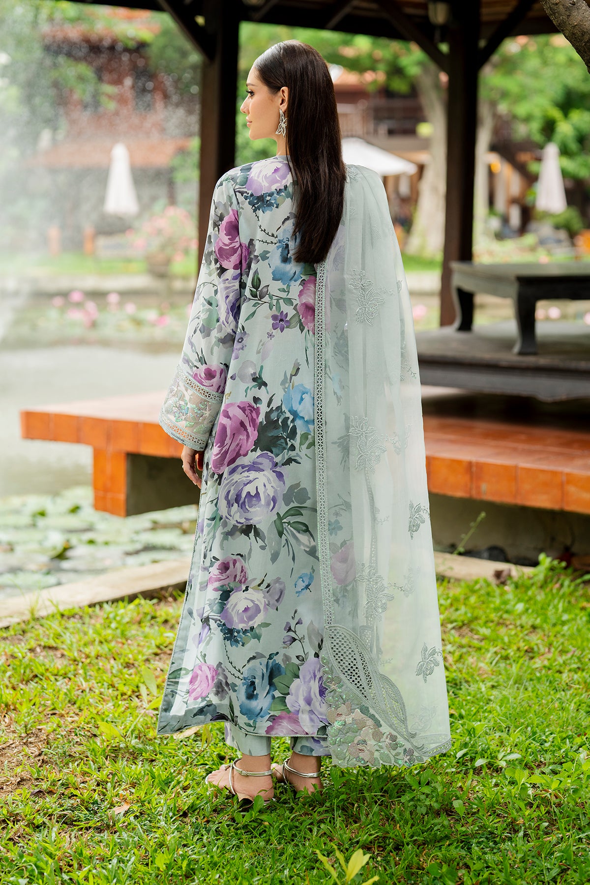 EMBROIDERED LAWN SF-4268