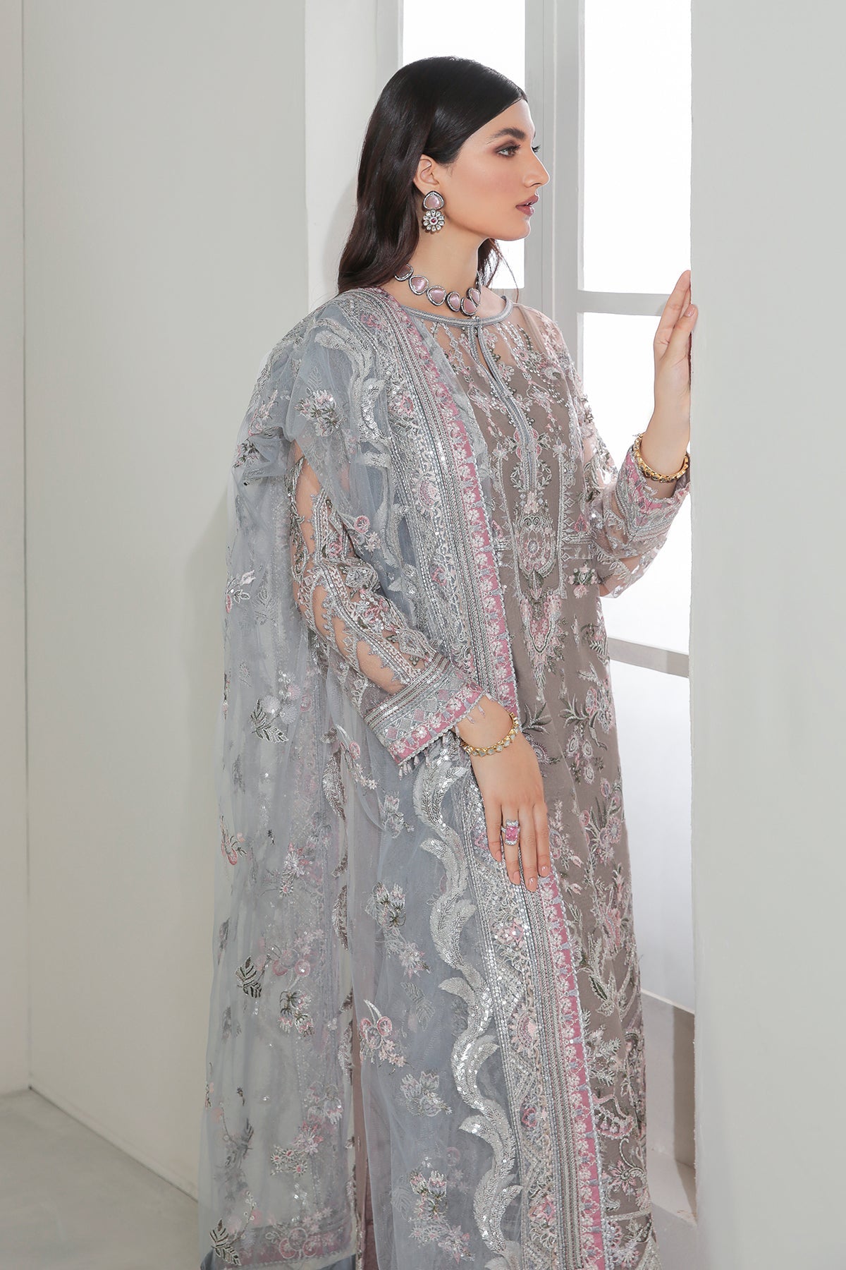 EMBROIDERED NET SF-184